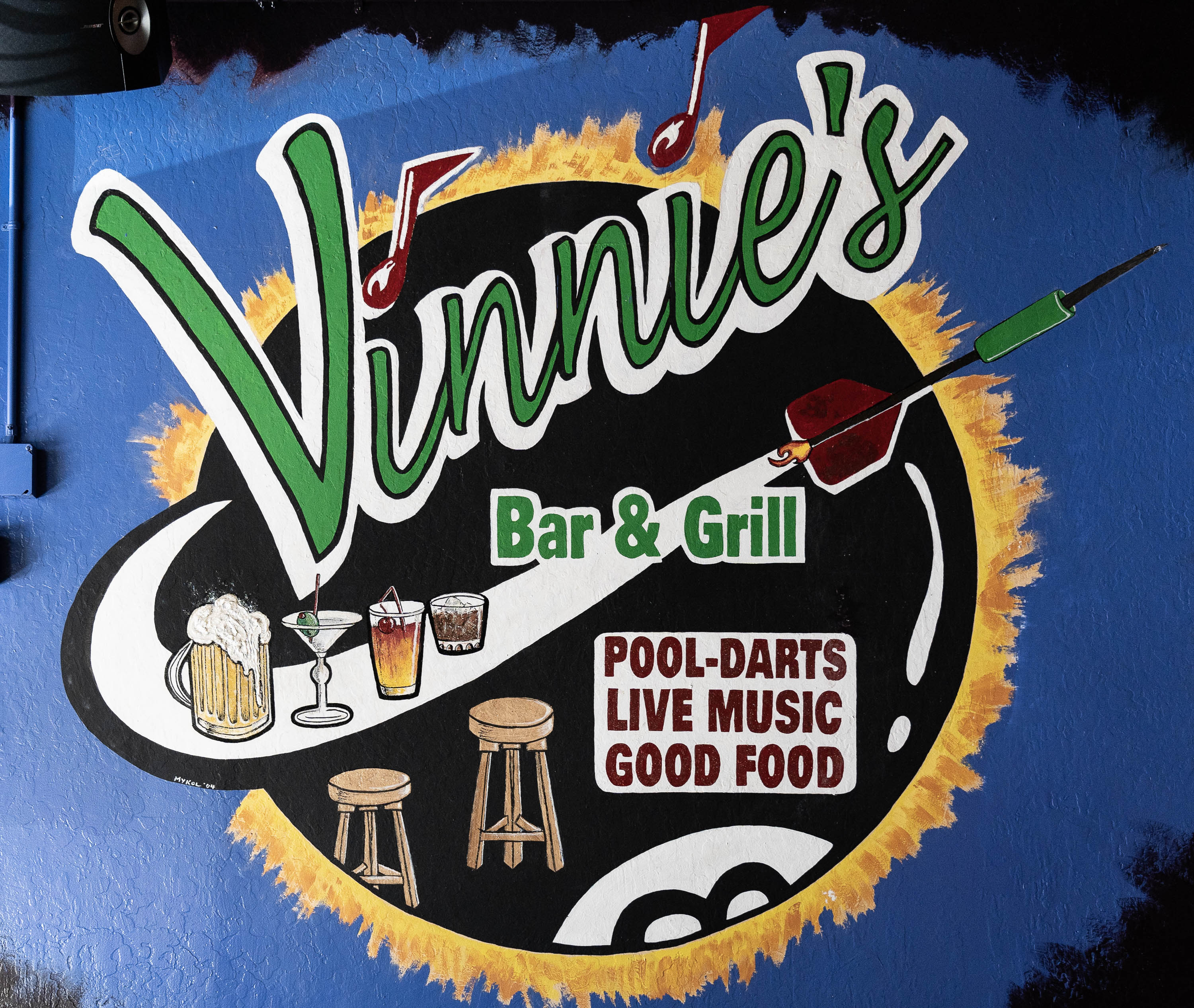 Vinnies Bar and Grill