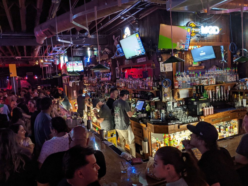 Vinnie's Bar and Grill